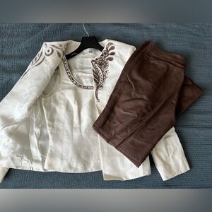 Tahari Blazer & Pants Set - Size 6P